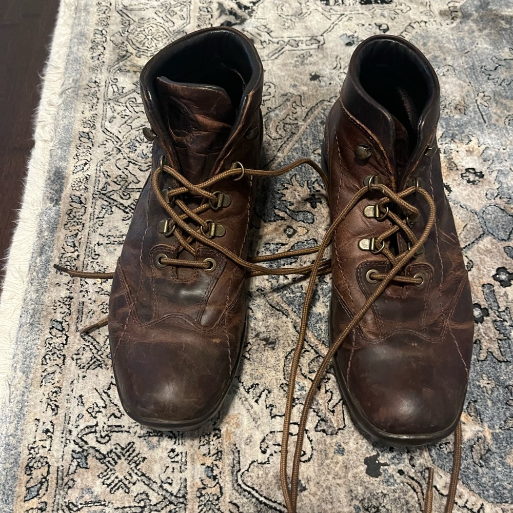 Amazing Panama Jack Boots